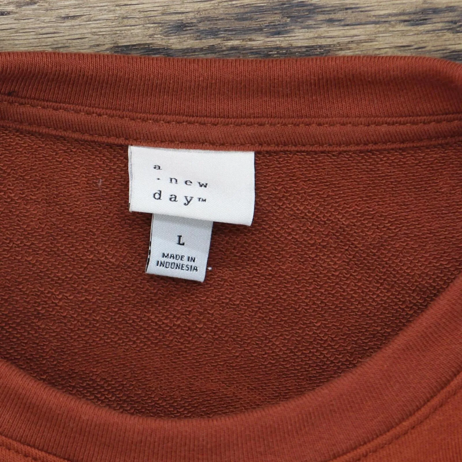 A New Day Women's Ruffle Sweatshirt L1MPK Brown L