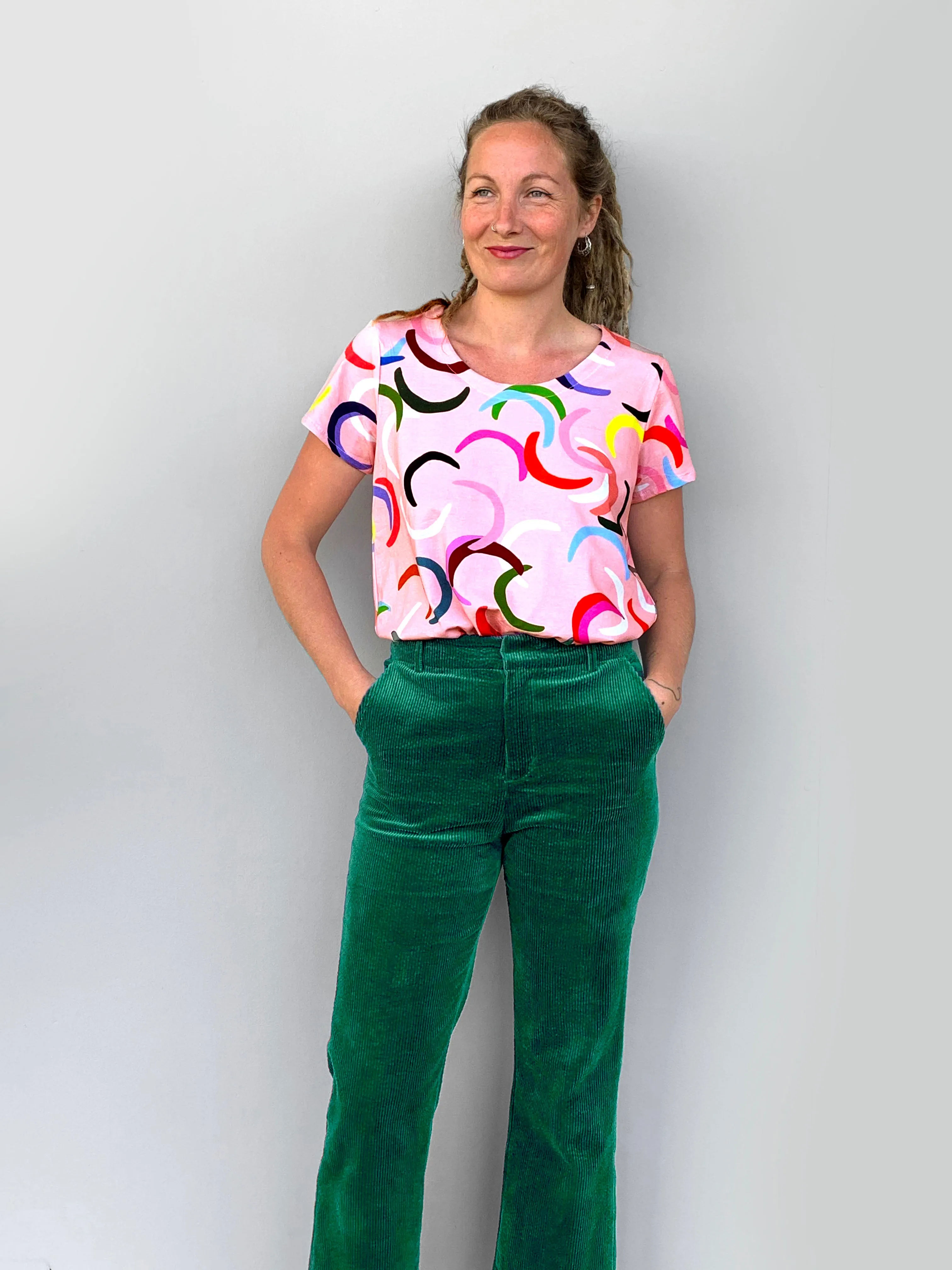 (LAST ONE) Colour Petals (peach) jersey Tshirt
