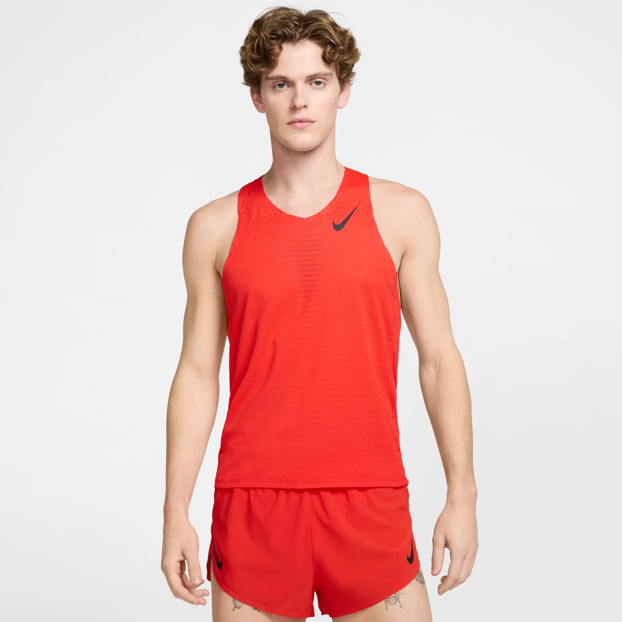 Nike Men's Dri-FIT AeroSwift ADV Running Vest Light Crimson / Black