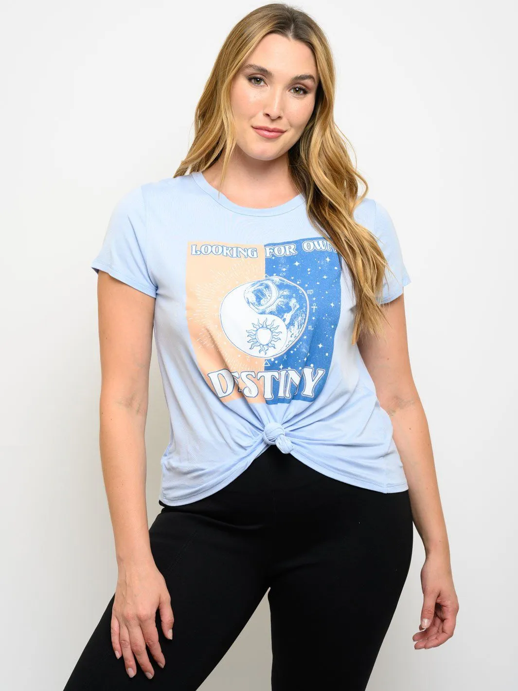 PLUS SIZE GRAPHIC SHORT SLEEVE TOP
