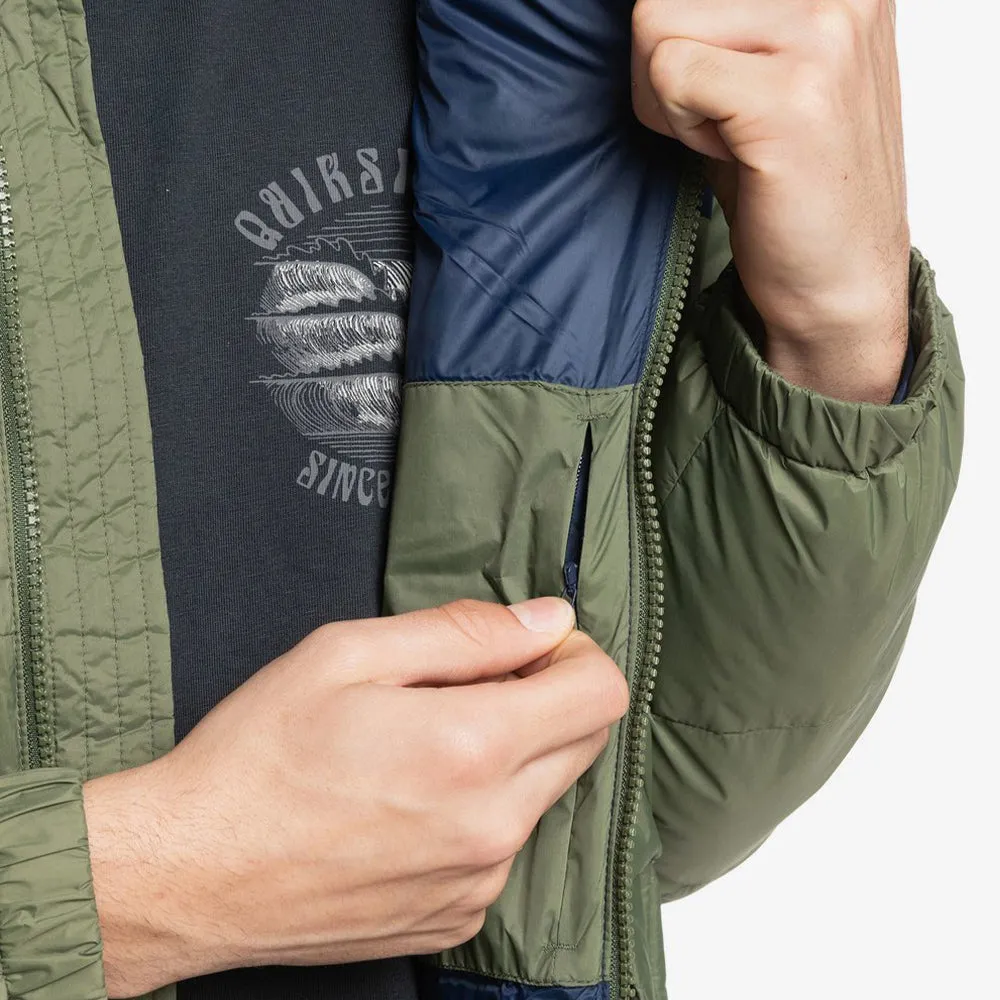Quiksilver Wolfs Shoulders Puffer Jacket