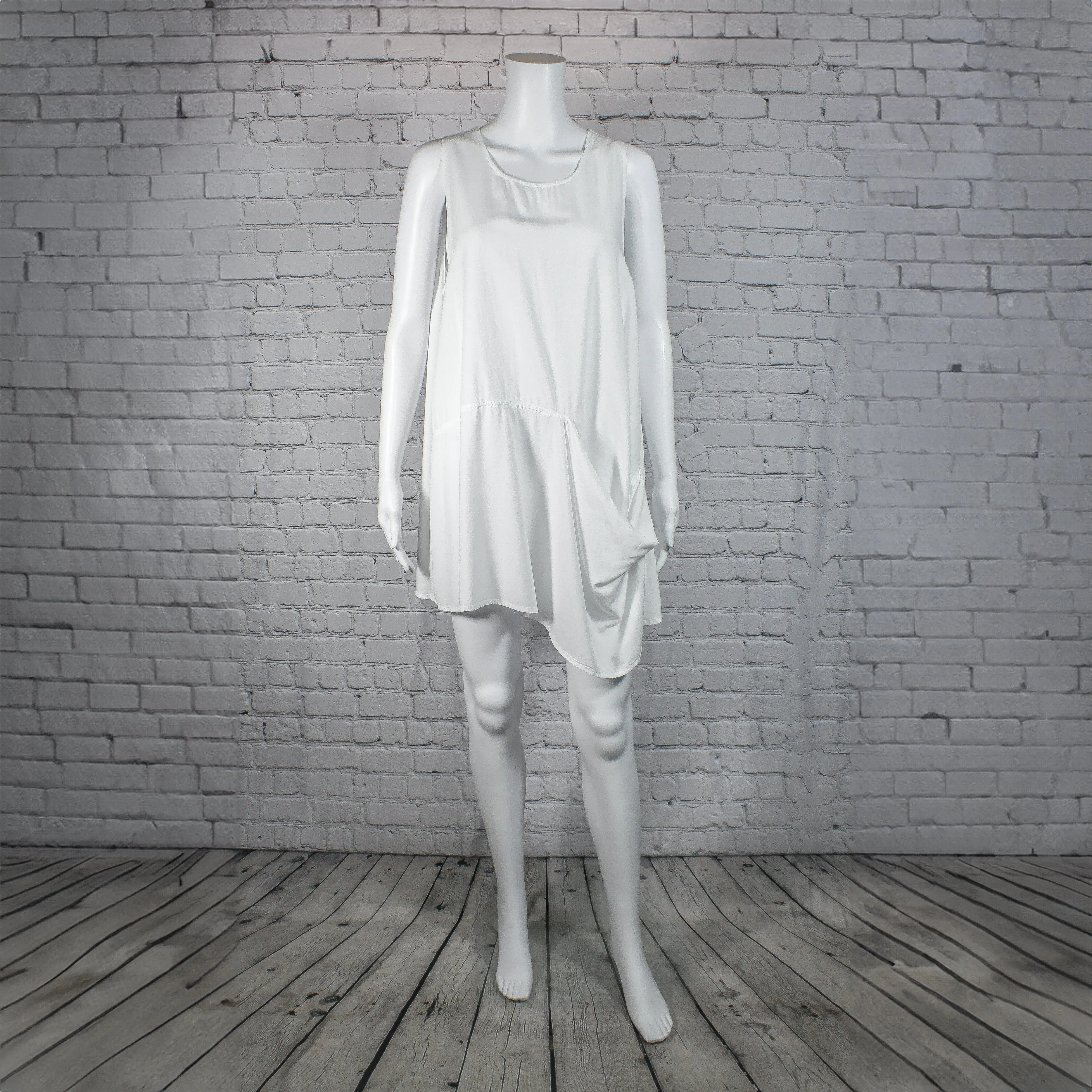 SALE! Circle Tunic in White Rio by Paper Temples