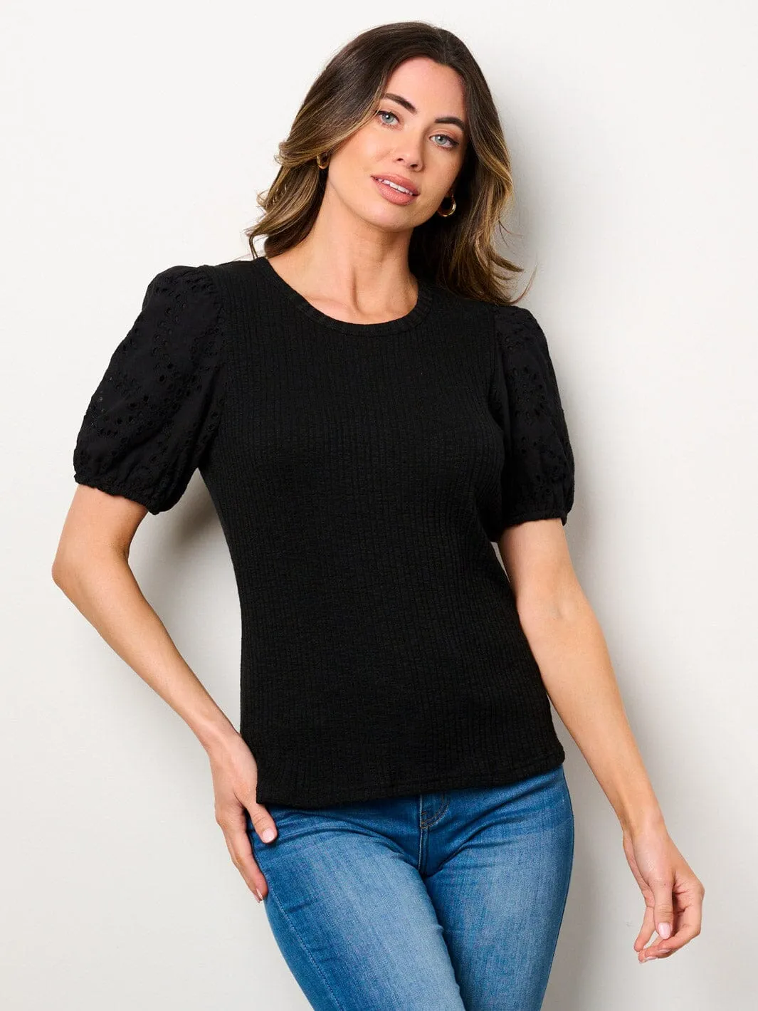 WOMEN'S SHORT EYELET SLEEVE RIBBED BLOUSE TOP