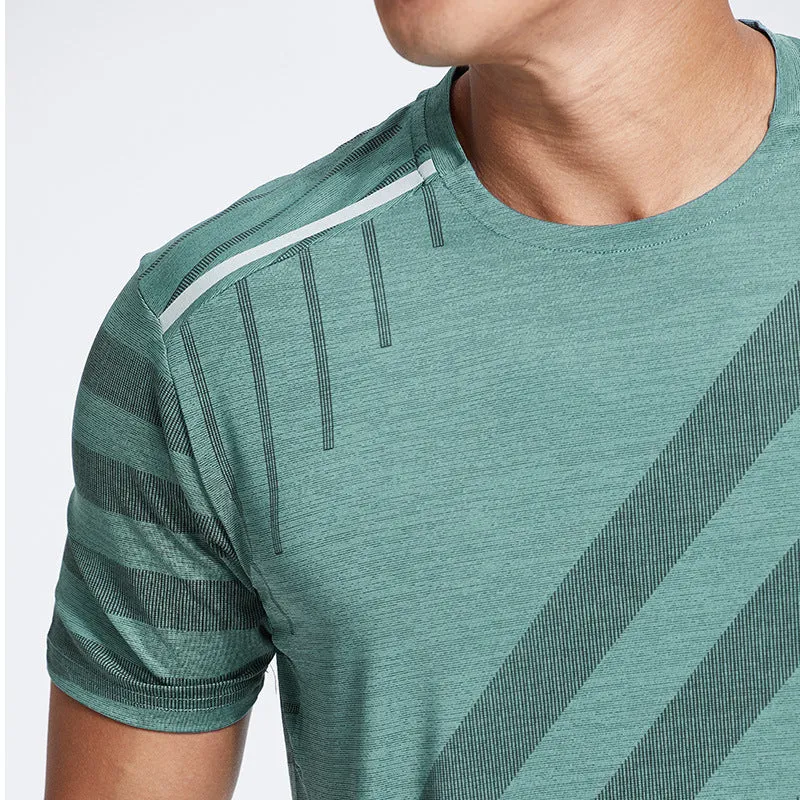 Workout Clothes Men's Short-sleeved Shirt Sports Suit Breathable T-shirt